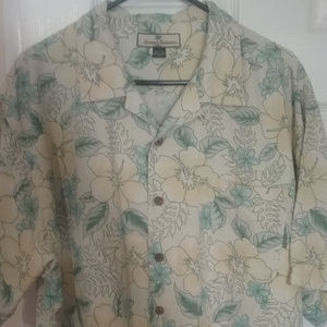Tommy Bahama Short Sleeve Button Down